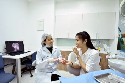 Dental Signature at Siam Paragon
