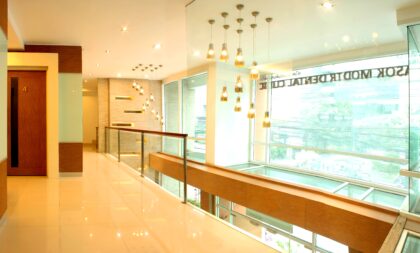 Asok Montri Dental Clinic