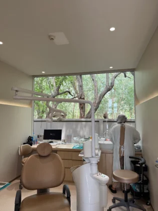 SOL Dental Clinic (Bangkok, Thailand)