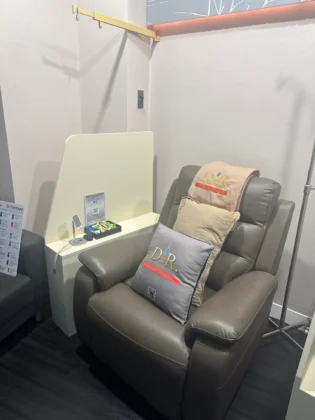 DR.REVIVE IV Therapy & Anti-Aging Clinic (Ari Branch)