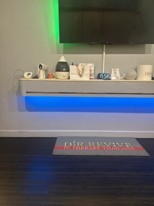 DR.REVIVE IV Therapy & Anti-Aging Clinic (Ari Branch)
