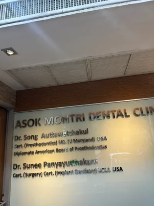 Asok Montri Dental Clinic