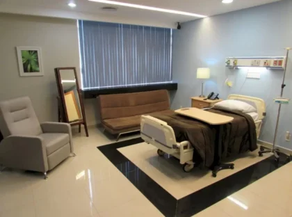 Riviera Institute For Plastic Surgery