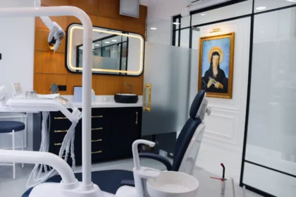 Parla Clinic
