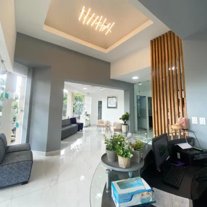 Americas Dental Care Clinic