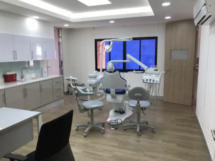 Chiangmai International Dental Clinic (CIDC)