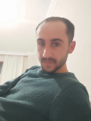 Avrupa Saç Ekimi Clinic