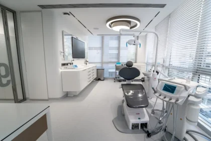 Dent Suadiye Dental Clinic