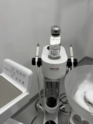 Americas Dental Care Clinic