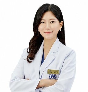 67ededc5d0037_b Kwahk Do Eun