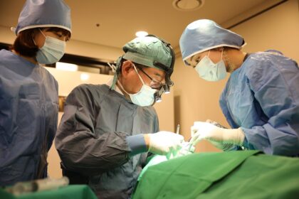 Sinchon Dain Dental Hospital