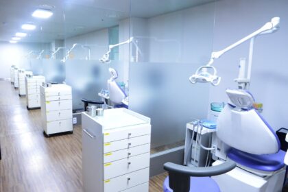 Sinchon Dain Dental Hospital