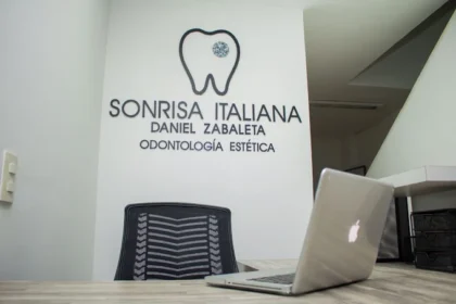 Sonrisa Italiana Sonrisa Italiana