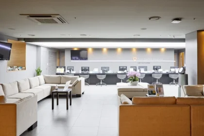 Sinchon Dain Dental Hospital