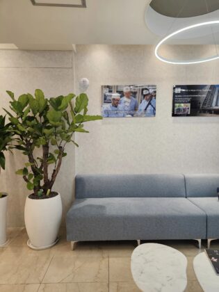 RNWOOD Plastic Surgery