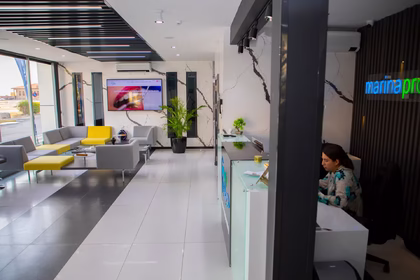 Marina Diş / Marinaprofdent Marina Diş / Marinaprofdent