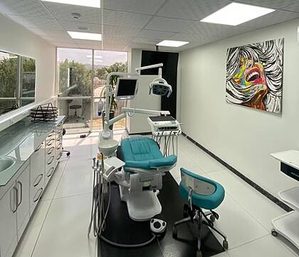 Marina Diş / Marinaprofdent Marina Diş / Marinaprofdent