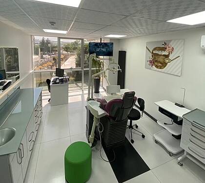 Marina Diş / Marinaprofdent Marina Diş / Marinaprofdent