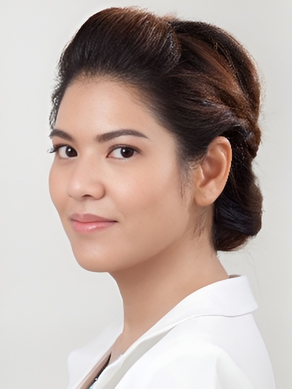 Dr. Natnicha Loichuen