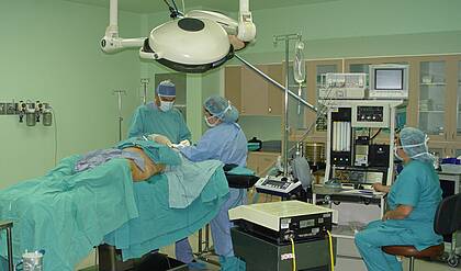 Dr. Rodrigo Araya Plastic Reconstructive Surgery clinic