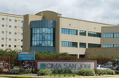 Dr. Rodrigo Araya Plastic Reconstructive Surgery clinic